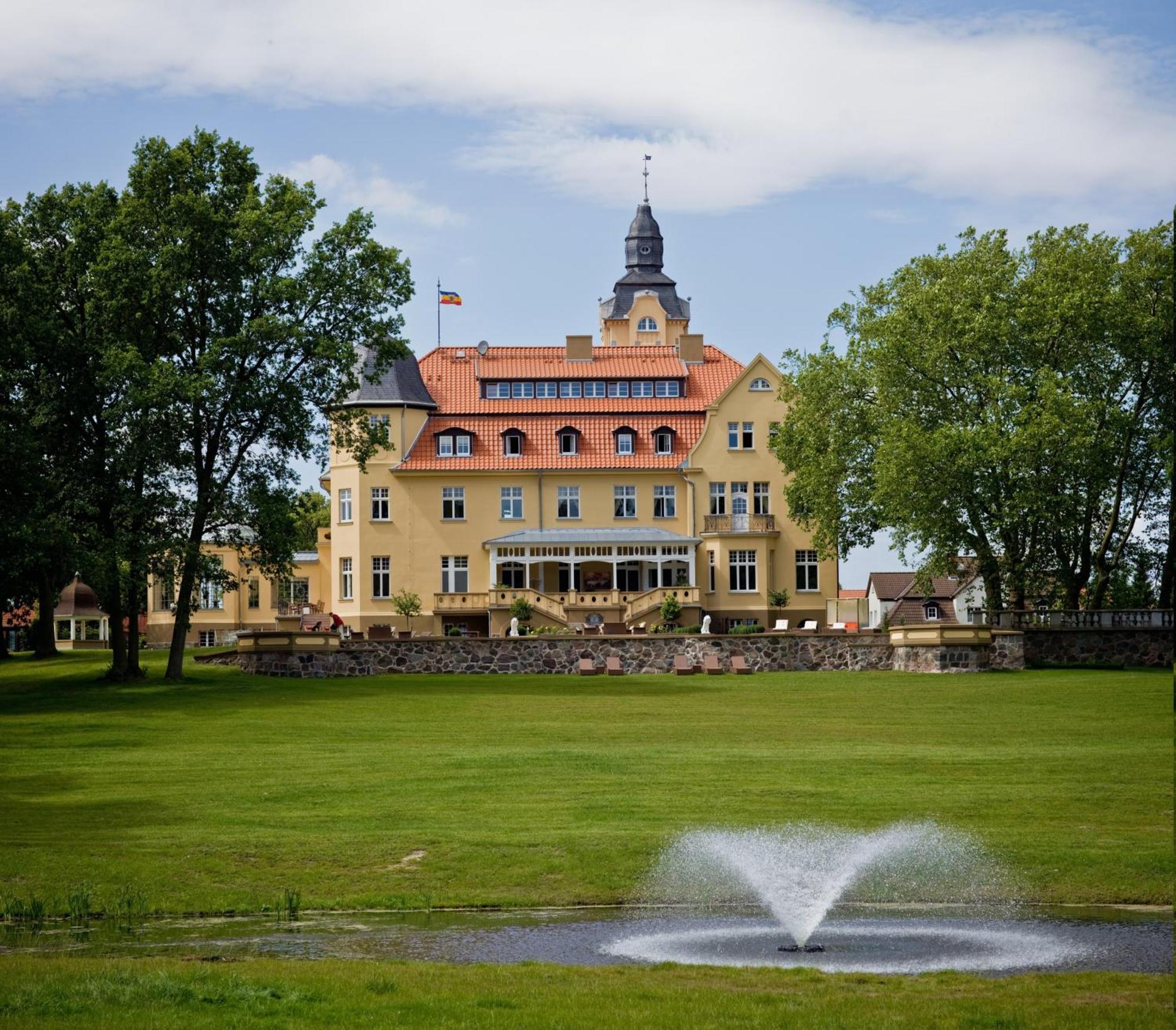 Bernsteinschloss Wendorf  Εξωτερικό φωτογραφία